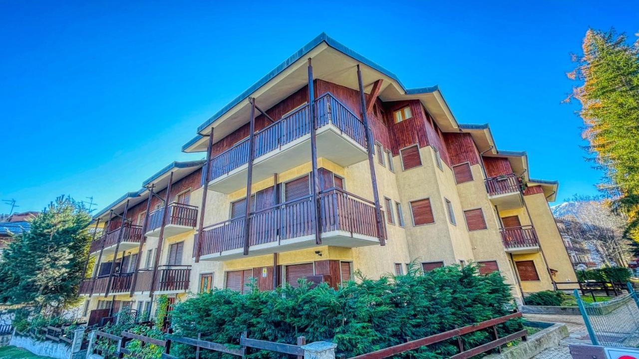 Appartamento Einaudi 11 - Affitti Brevi Italia Bardonnèche Extérieur photo